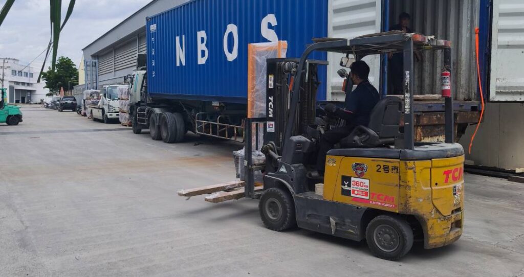 รถโฟล์คลิฟท์ไฟฟ้า กับ น้ำมัน ข้อดีข้อเสีย